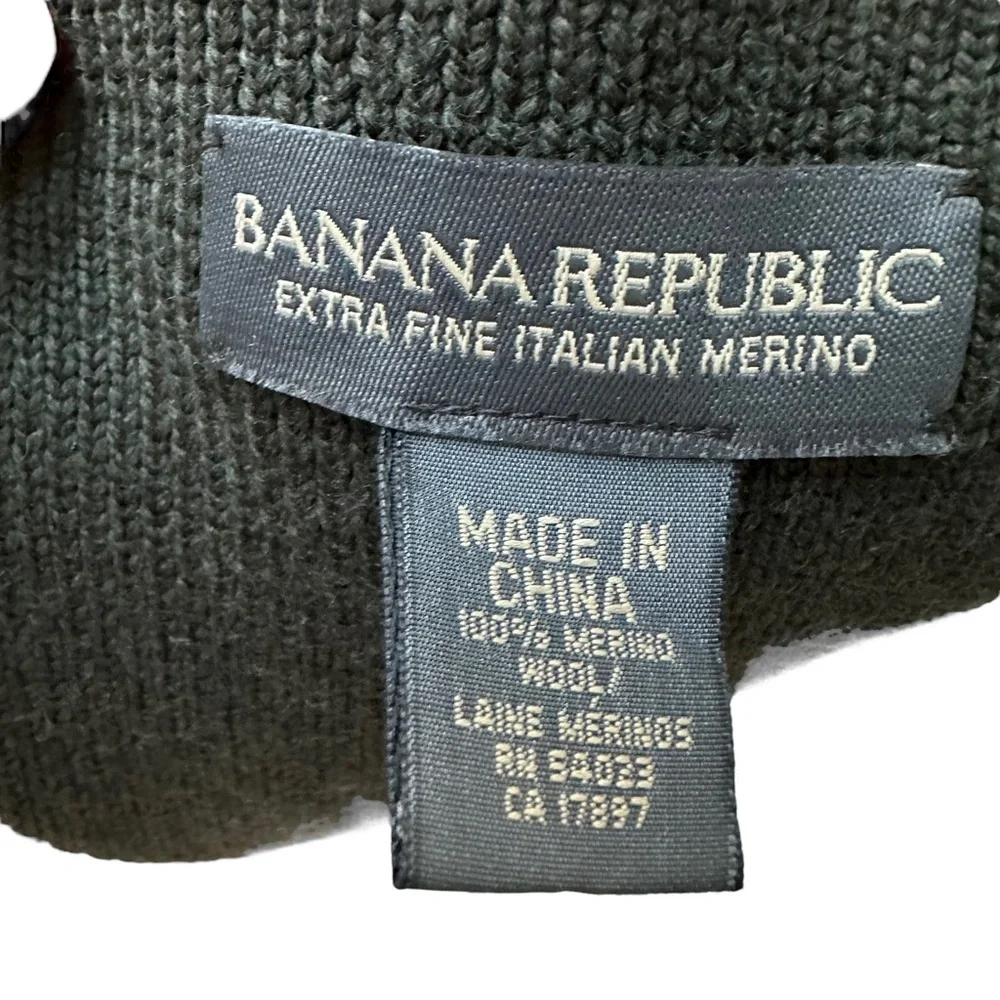 Banana Republic Vintage Dark‎ Green Knit Marino Wool Scarf
